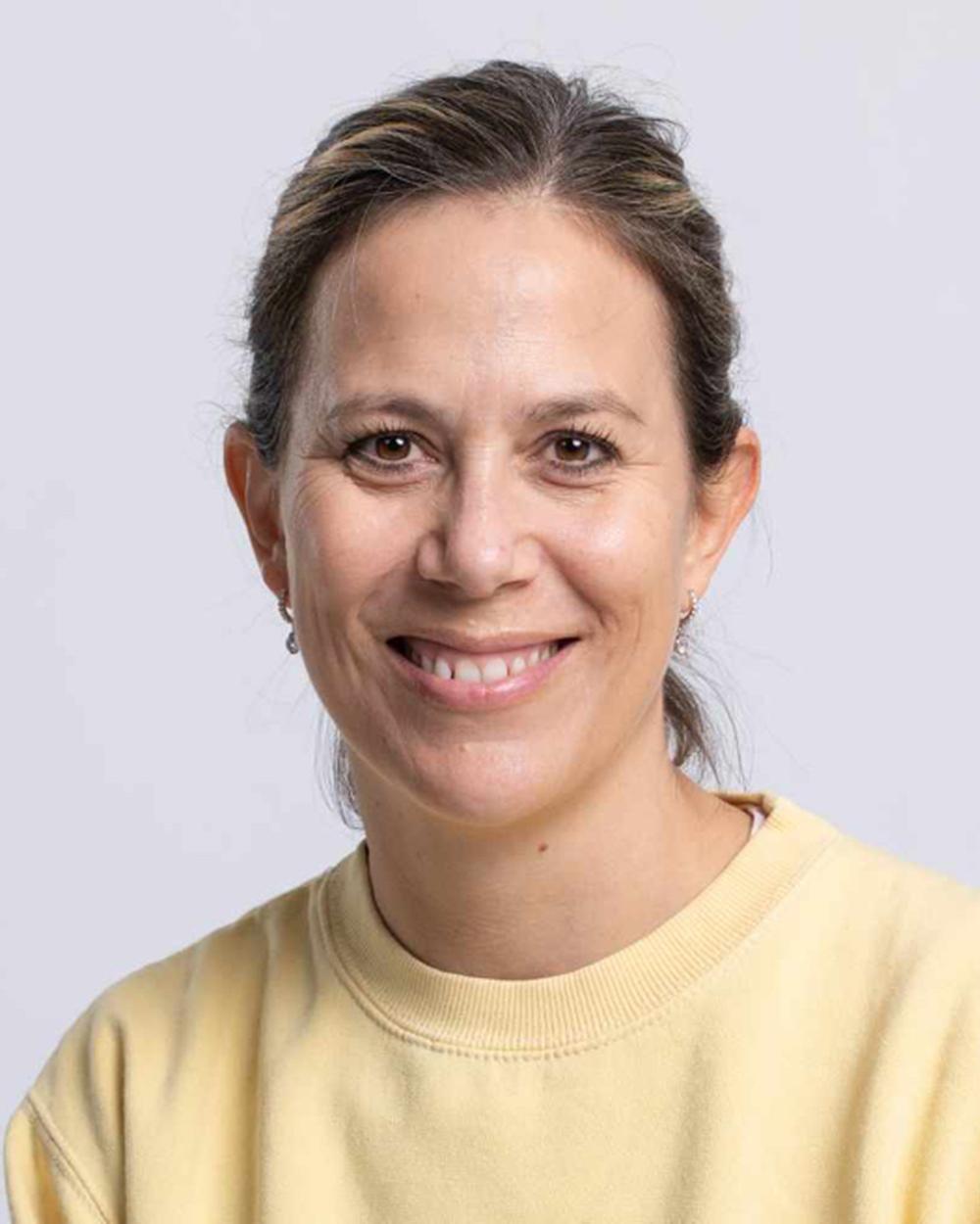 Portrait von Nadia Schmid